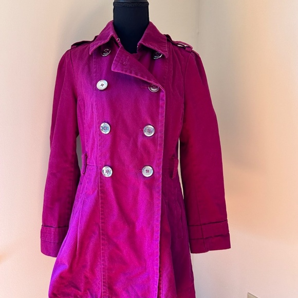**EXPRESS* Magenta Long Sleeve Button Down Jacket Coat Size Medium - Picture 1 of 7